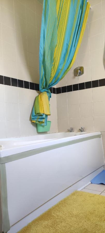 Joanna'S Studio , Key Locker By Whatsapp Own Entrance, Own Bathroom Youghal Eksteriør billede